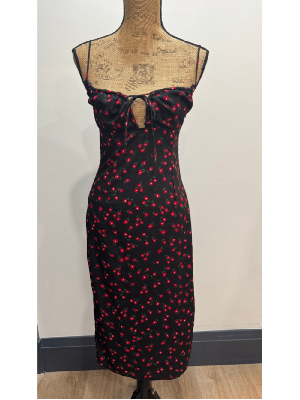 Princess Polly 90s Grunge Floral Midi Dress US 4 Ruched Bust Slit Milkmaid